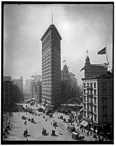 Flatiron Building, New York, N.Y. between 1902 and 1910.