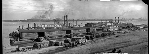 The Levee, Lousiville, Ky. between 1900 and 1906. Panorama from two 10x8” glass negatives.