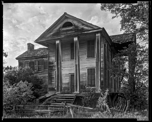 Ruined house, Penfield, Greene County, Georgia, around 1940.