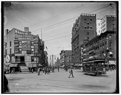Main Street, Buffalo, N.Y. 1900.