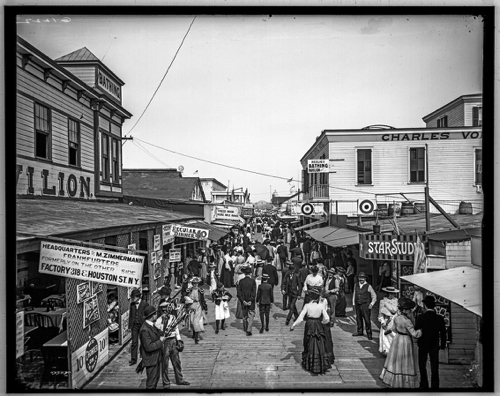 The Bowery, looking east, Rockaway, N.Y. between 1900 and 1910.