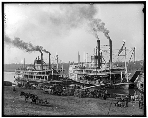 A Mississippi landing, between 1900 and 1906.